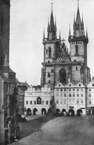 Храм Девы Марии в Праге. Старое фото.