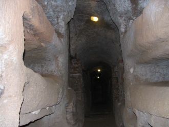 Римские катакомбы – античные подземные з