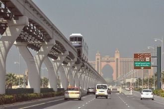 Транспортное сообщение между Дубаем и ос