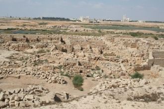 В VII веке город был разрушен исламскими