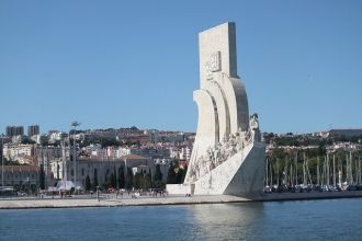 Памятник первооткрывателям (Лиссабон).