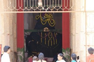 Главным украшение храма является статуя 
