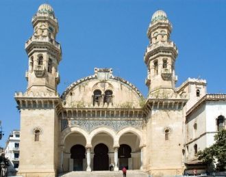 Мечеть Кетшава, Алжир, главный вход в ме