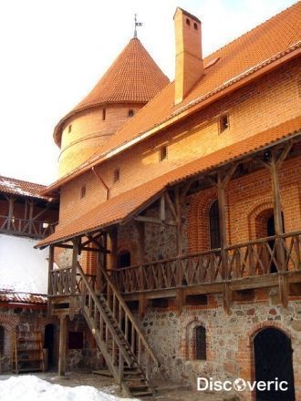 Строительство замка проходило в 14 веке 