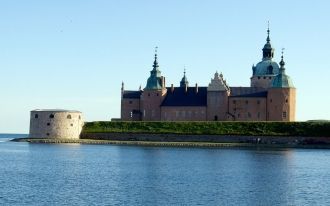 Кальмарский замок (швед. Kalmar slott) —