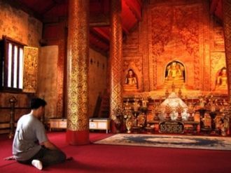 Молельный зал Вихара Луанг.