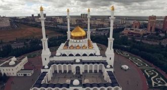 Нурсултан Назарбаев предоставил мечети в