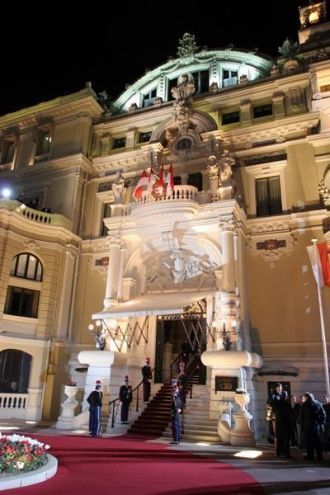 Изначально опера Монте-Карло была частны