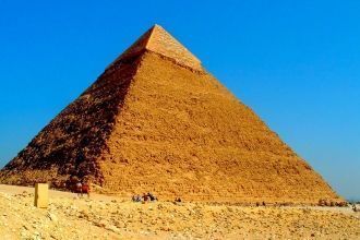 Пирамида Хефрена возведена на 40 лет поз