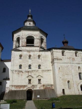 В 1531-1534 годы была построена церковь 