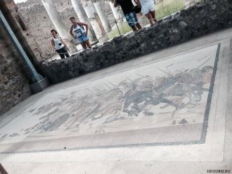 Сохранившаяся мозаика Помпей.
