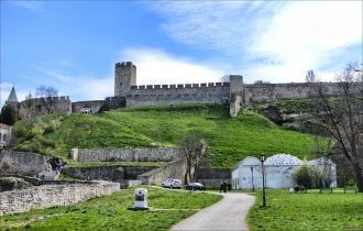 За свою 2300-летнюю историю крепость явл