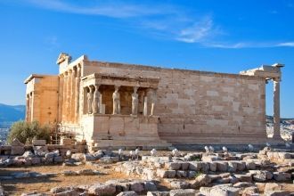 С северной стороны- это храм Афины Полиа