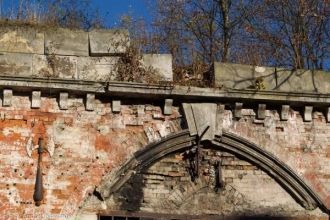 Руины Новогеоргиевской крепости