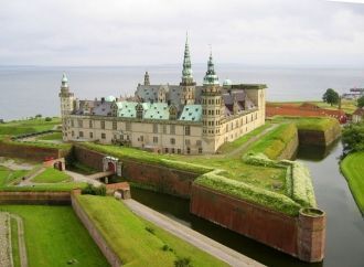 Кронборг (Kronborg) — замок Гамлета, ряд