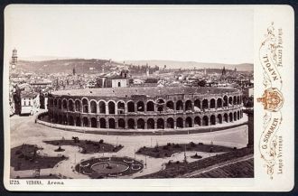 После падения Римской империи амфитеатр 