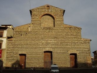 Церковь Сан-Лоренцо была основана в 393 