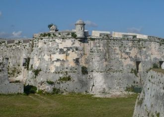 Сама Крепость Сан-Карлос де ла Кабанья в