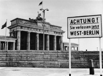 Бранденбургские ворота в 1962 году. Огор