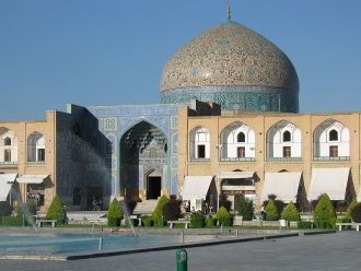 Мечеть Шейха Лютфуллы (перс. مسجد شیخ لط