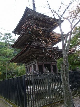 Старая пагода храма Киёмидзу-дэра в Киот