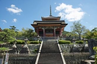 Основанный в 780 году — храм Киёмидзу-дэ