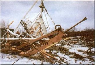 Башня обрушилась 8 августа 1991 года во 