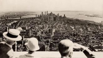 Вид на Нью-Йорк в день открытия Эмпайр-с