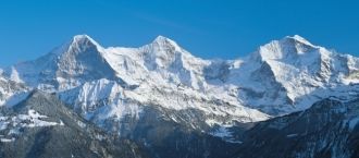 Гора Юнгфрау высотой более 4000 метров н