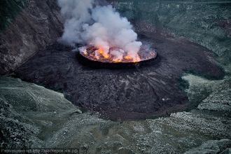 Вулкан Ньирагонго расположен в демократи