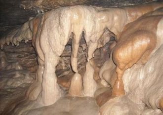 Пещера Кёк-Таш (Экологическая) является 