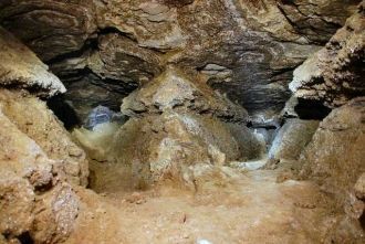 В пещере «Озерная» украинскими спелеолог