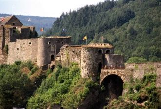 Буйонский замок-важнейшее оборонительное