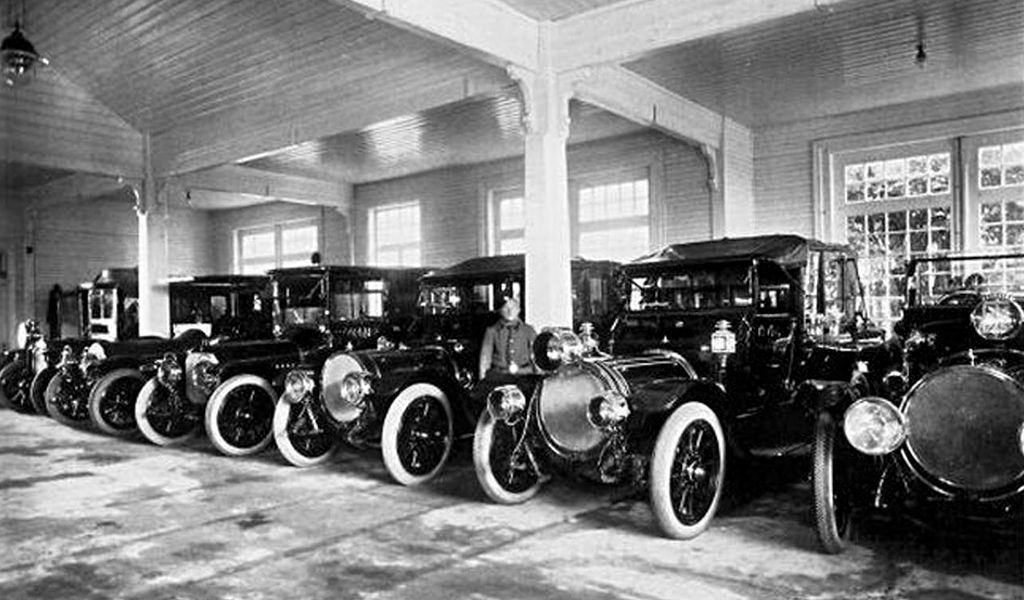 автомобили (конец XIX – начало XX века)