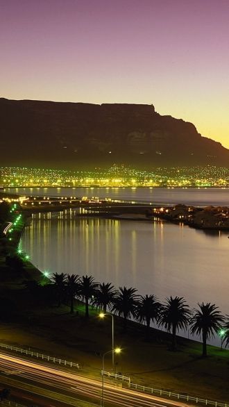 Кейптаун, ЮАР, ночь, огни, пальмы, берег