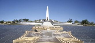 Монумент Героев, Виндух.