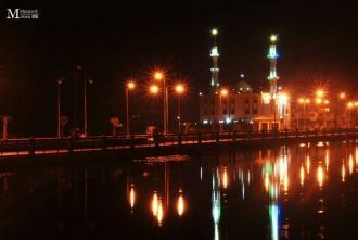 Город Даманхур ночью.