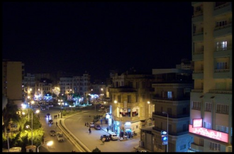 Город Даманхур ночью.