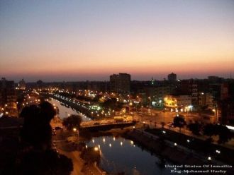 Город Исмаилия ночью.