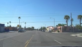 На улицах города Чандлер, США, Аризона.