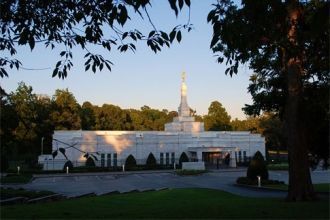 Батон-Руж, Луизианский мормонский храм.