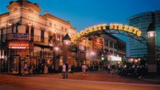 Достопримечательность города Бомонт.