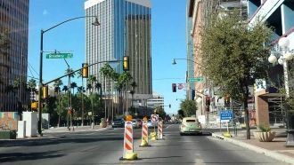 Улица Тусона.