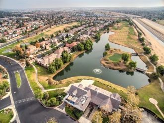 Бейкерсфилд с высоты.