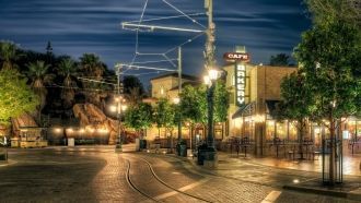 Ночной Анахайм.