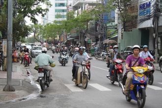 Жители Дананга.