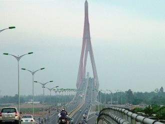 Мост через реку Хау - Кантхо, Вьетнам.