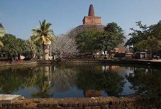 Достопримечательность Анурадхапуры.