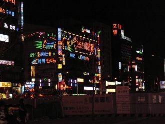 Пучхон ночью.