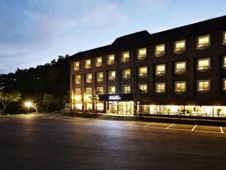 Чхонджу ночью.